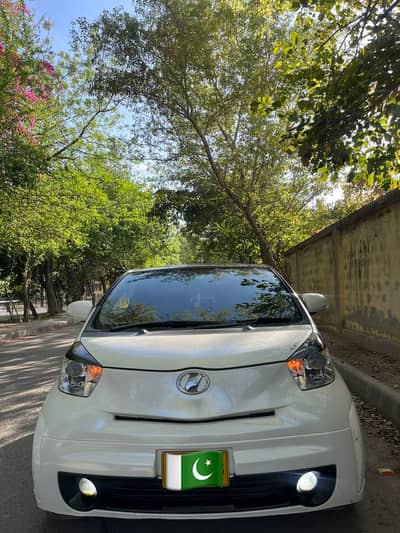 Toyota IQ 2016