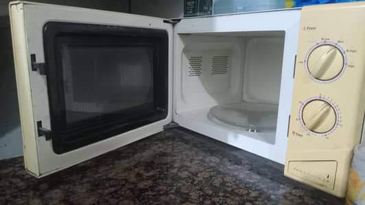 Pel oven and Panasonic juicer machine