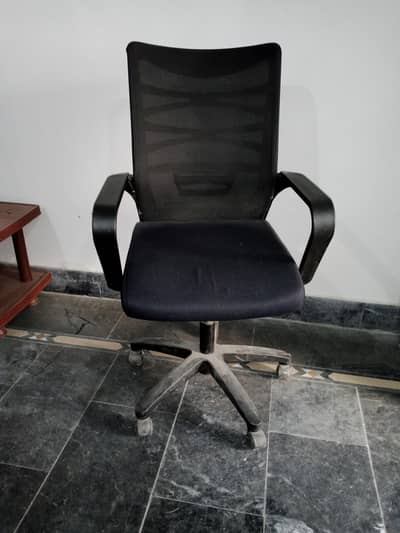 360 Rotation Black Chair