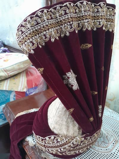 sherwani black colour red shawl red kula