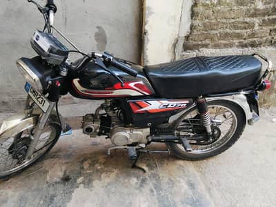 10 by 8 double Saman ke sath