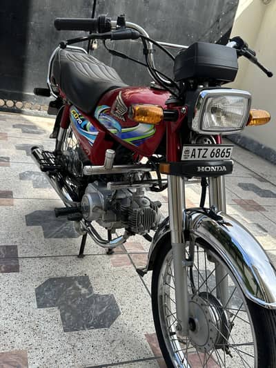 Honda cd 70 bilkul lush condition like brand new bike