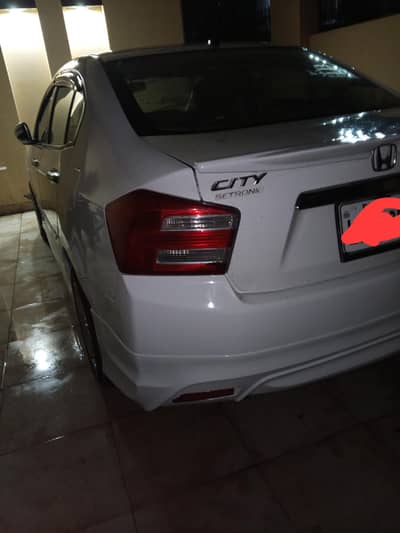 Honda city 2016 register in 2017 lush condition all documents clear