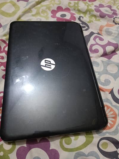 HP 15 TouchSmart (ts) Notebook PC with the AMD A6-6310 APU