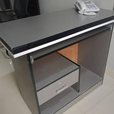 2 Office Table for sale  Small size