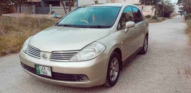 Nissan Tiida 2007