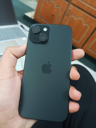 IPhone 15 JV 128GB 94 Bettery Health 221 Cycle count