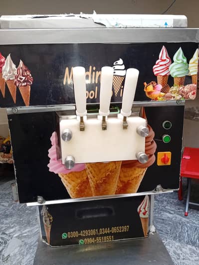 Double flavour Ice cream machine