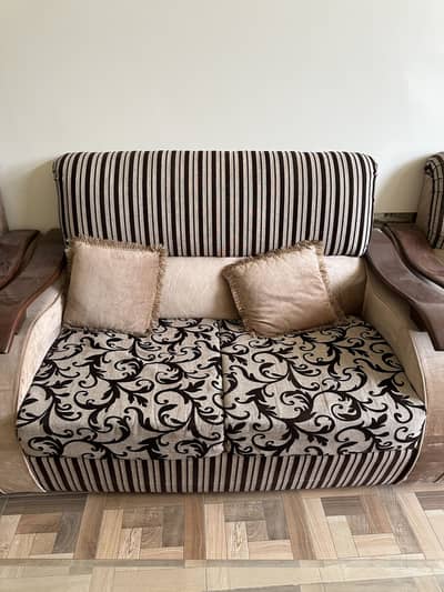 9 seater wooden sofa set