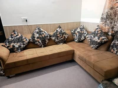 Modern L-Shaped Sofa for Sale — Excellent Condition