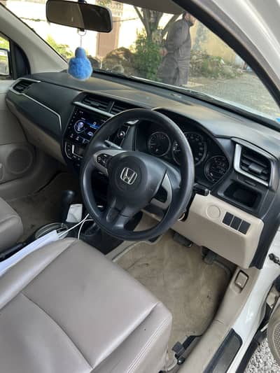 HONDA BR-V total jeuine