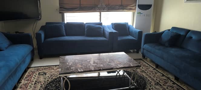 Very fine quality center table