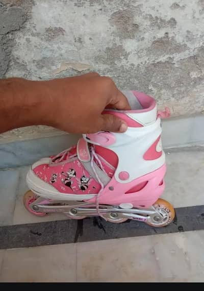 skaing shoes for women