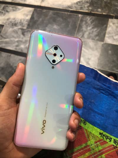 vivo y51 lush condition