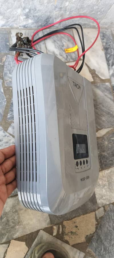 Trion hybrid  Invertet  1.2 KW + 27 Plates Battery