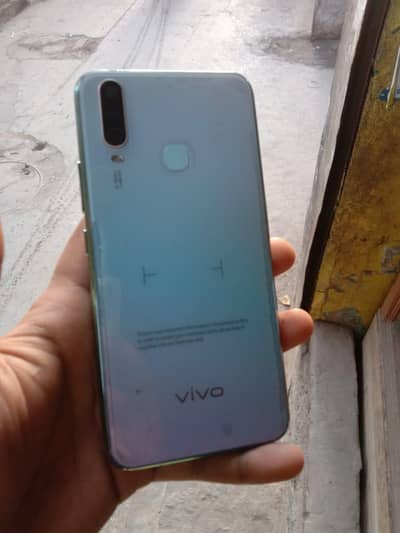 vivo y17