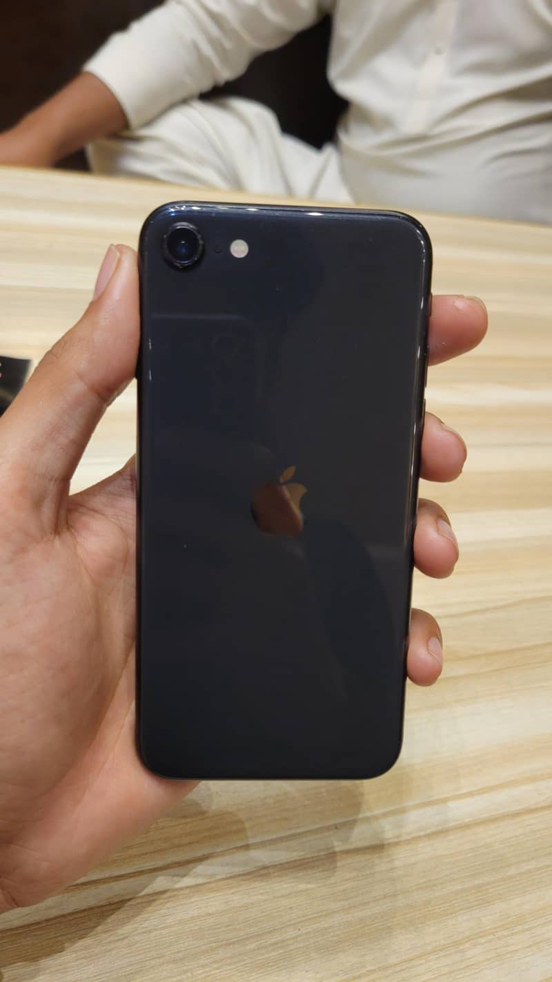 iphone SE 0