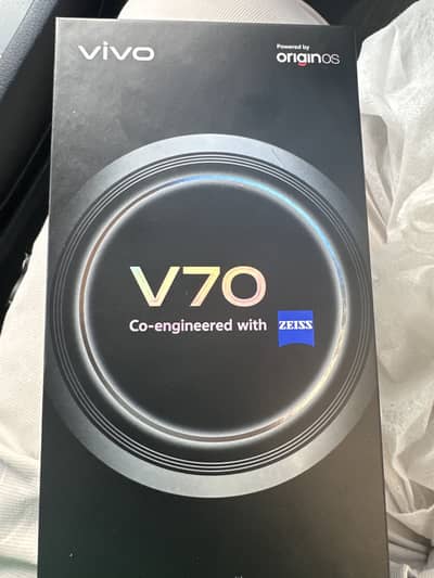 Vivo V 70 12/512