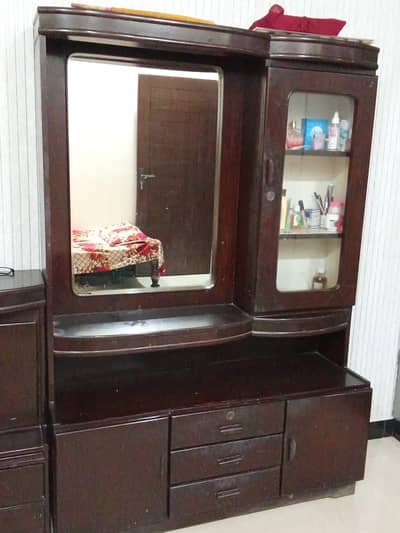 Sheesha Almari for sale