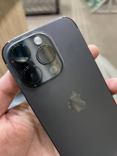 I phone 14 pro non pta