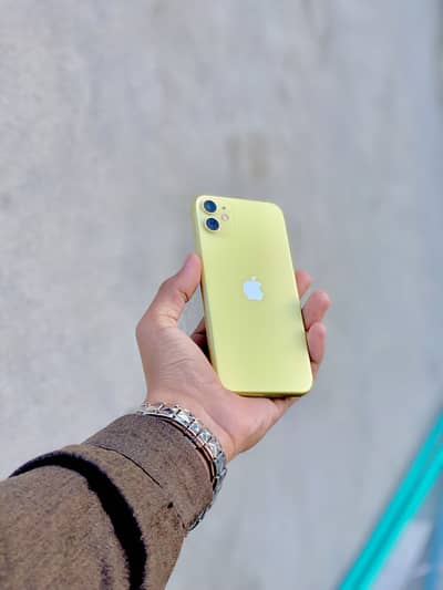 IPHONE 11 OFFICIAL PTA APPROVED DUAL SIM