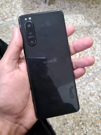 Xperia 5 III (Mark 3) - All OK, Sirf Display Lines ka Masla hai