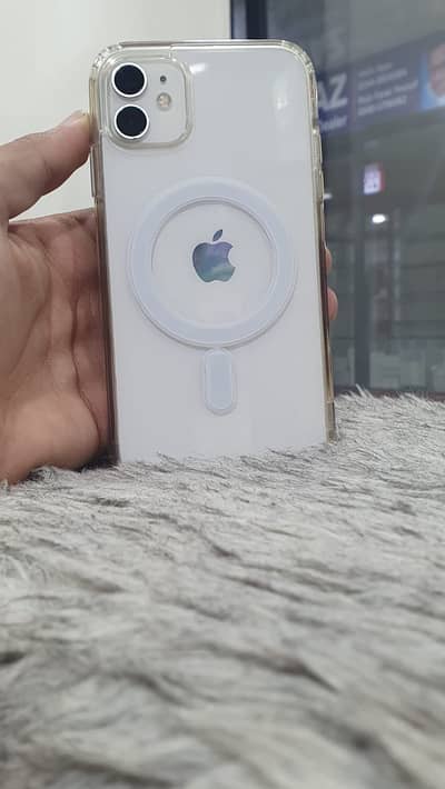 iPhone 11 waterpacked 128GB