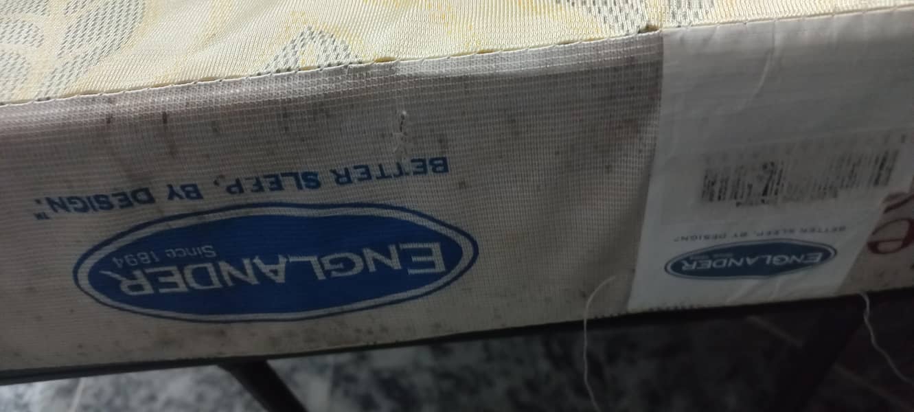دو سنگل آئرن بیڈ میٹریس سمیت – کنڈیشن 8/10 – فوری فروخت 5