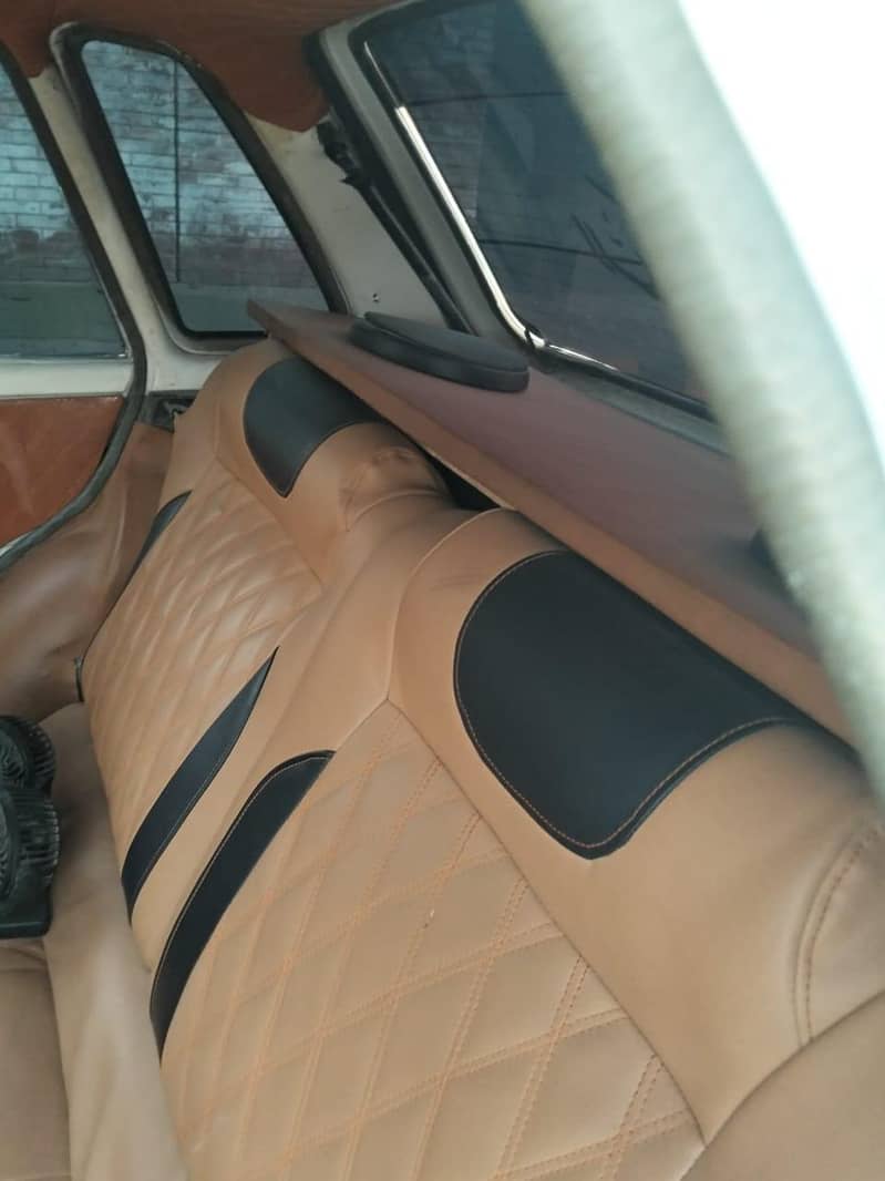 گاڑی بلکل اوکے ھے کسی قسم کا کویی کام نہں ھونے والا 8