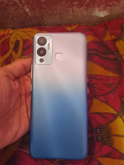 Infinix hot 12 play 4/64