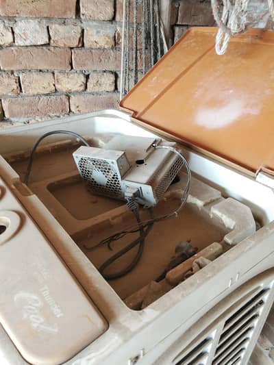 DC cooler for sale look like new