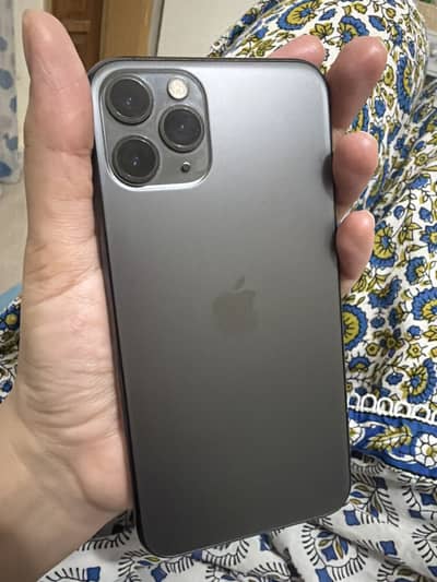 Iphone 11 Pro water packed