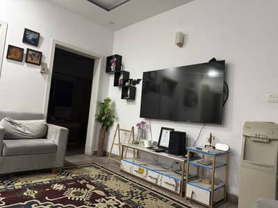 Female Maid Required