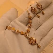 gold set necklace chain locket  21 karet