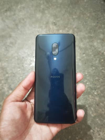 Aquos zero 2