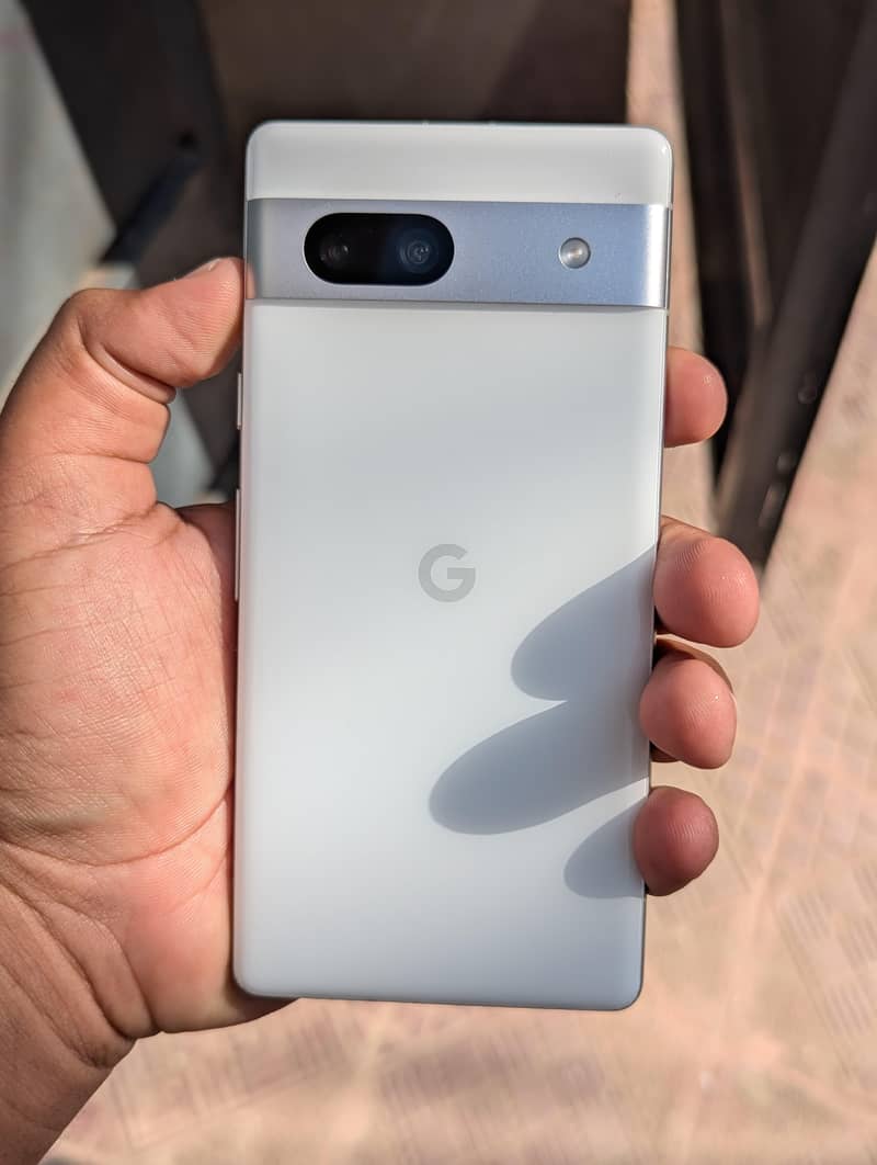 Google pixel 7a 1