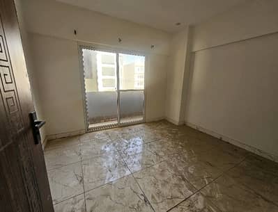 Prime Location 2040 Square Feet Flat For Sale In DHA Phase 8