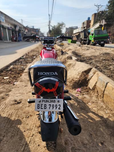 HONDA 125 2023 MODLE FOR SALE 10/10 condition