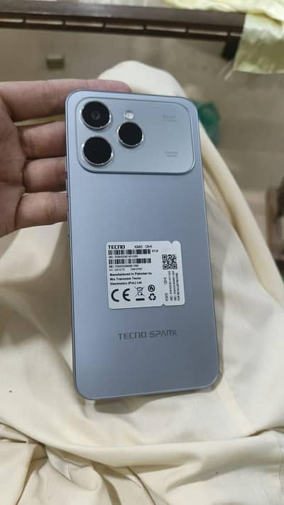 tecno spark 40