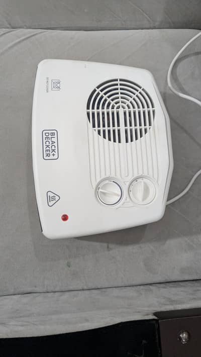 BLACK+DECKER Fan heater