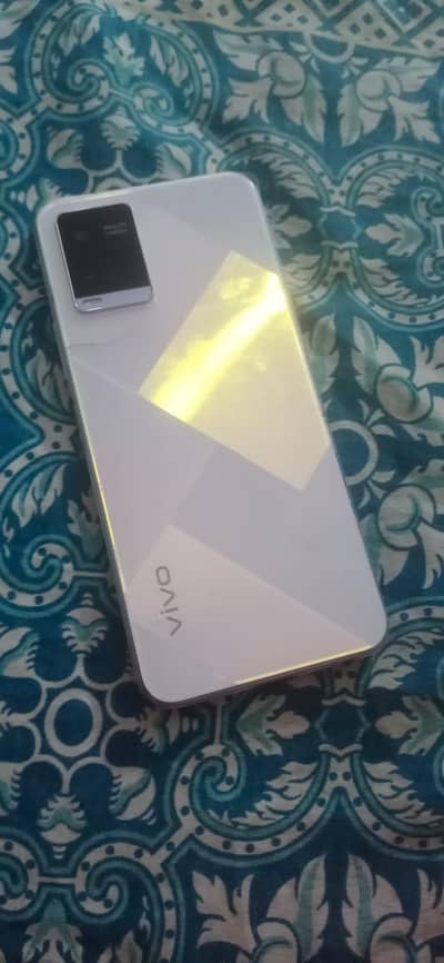 vivo y21 4 64 gb