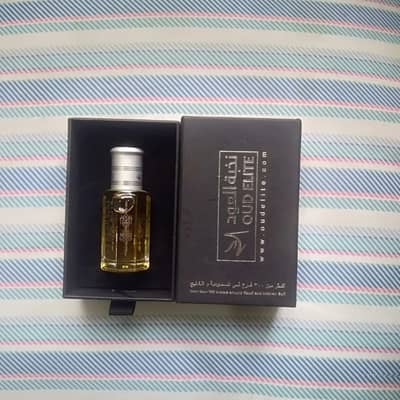 Oud Elite Mukhallat Asayel Attar 12ml – Sealed + Free UDV Blue 90ml