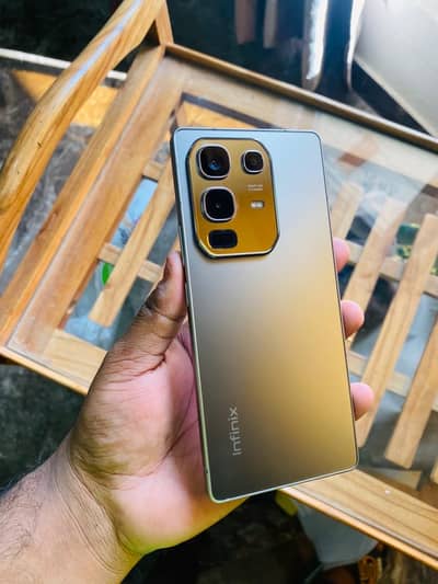 Infinix Note 50 pro (12gb/256gb) urgent sale. 03/29/77/57/413