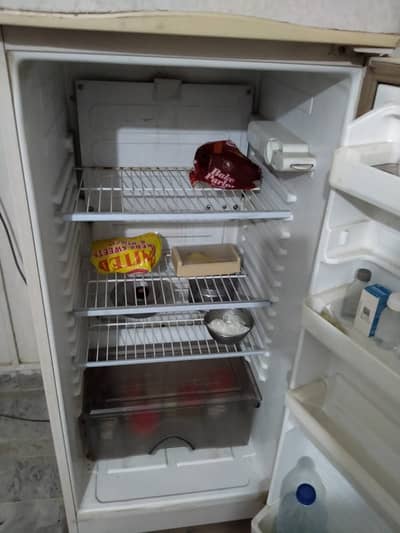 Dawlance refrigerator for sale