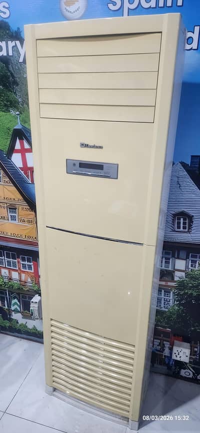 Standing Air conditioner  02 Tons