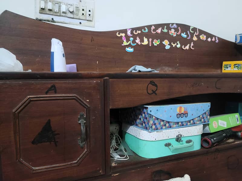 qween bed 0