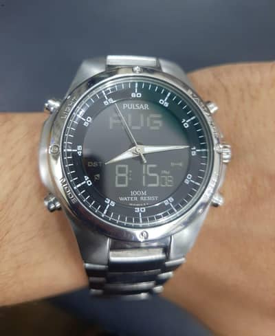 Pulsar ana digi watch premium look original