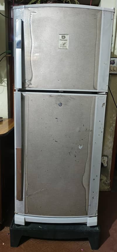 Dawlance Refrigerator Medium size