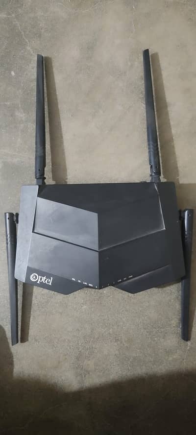 Tenda PTCL V12 DUAL BAND WiFi ROUTER