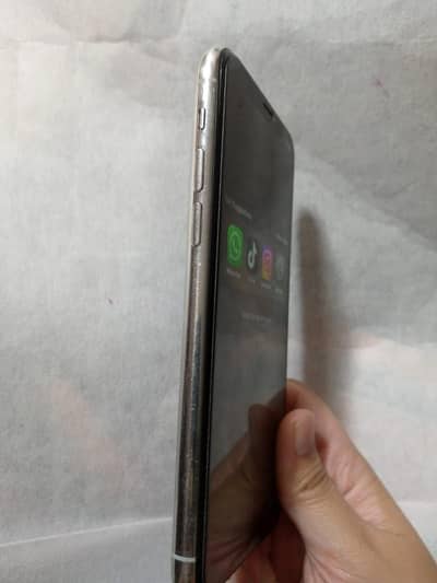 11 PRO FACTORY UNLOCK 64GB